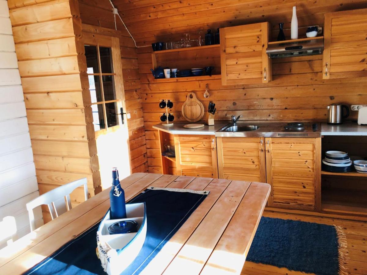 Merejussi Puhkemajad Parna Esterno foto